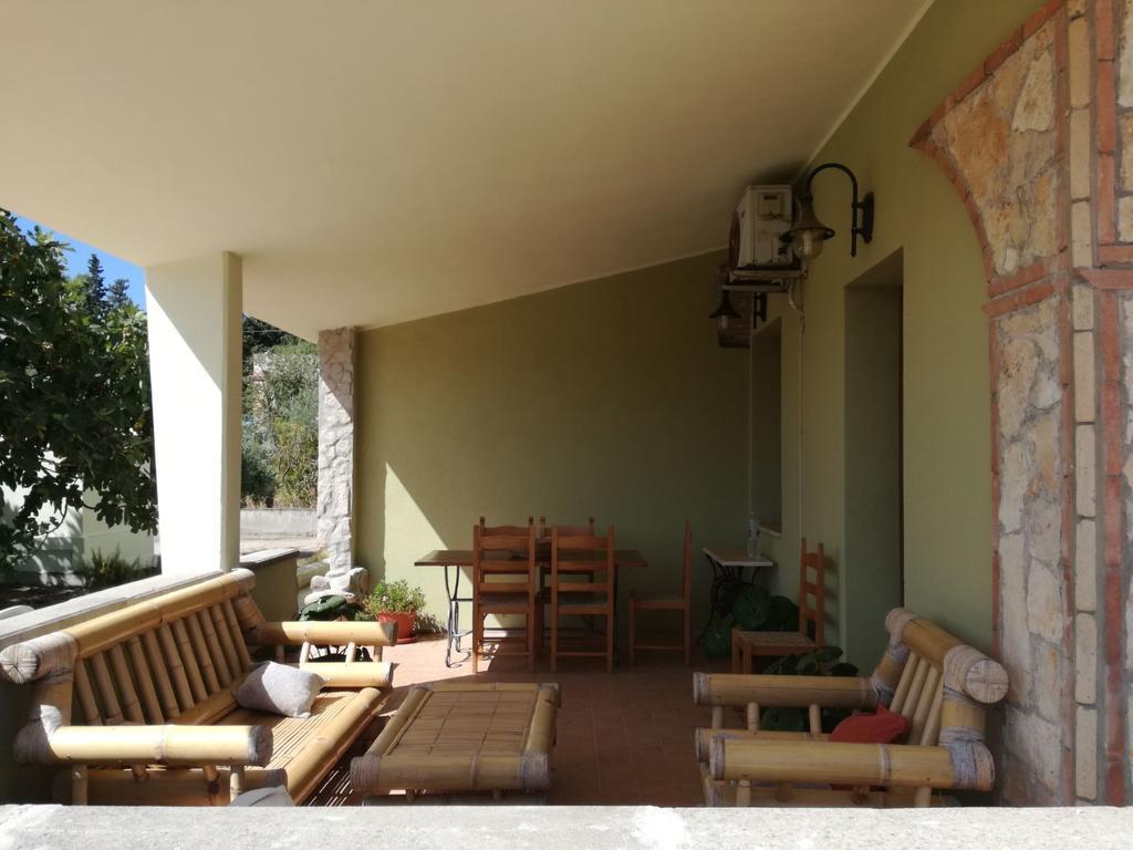 Villa Renzo E Lucia Sant Isidoro  Exterior foto